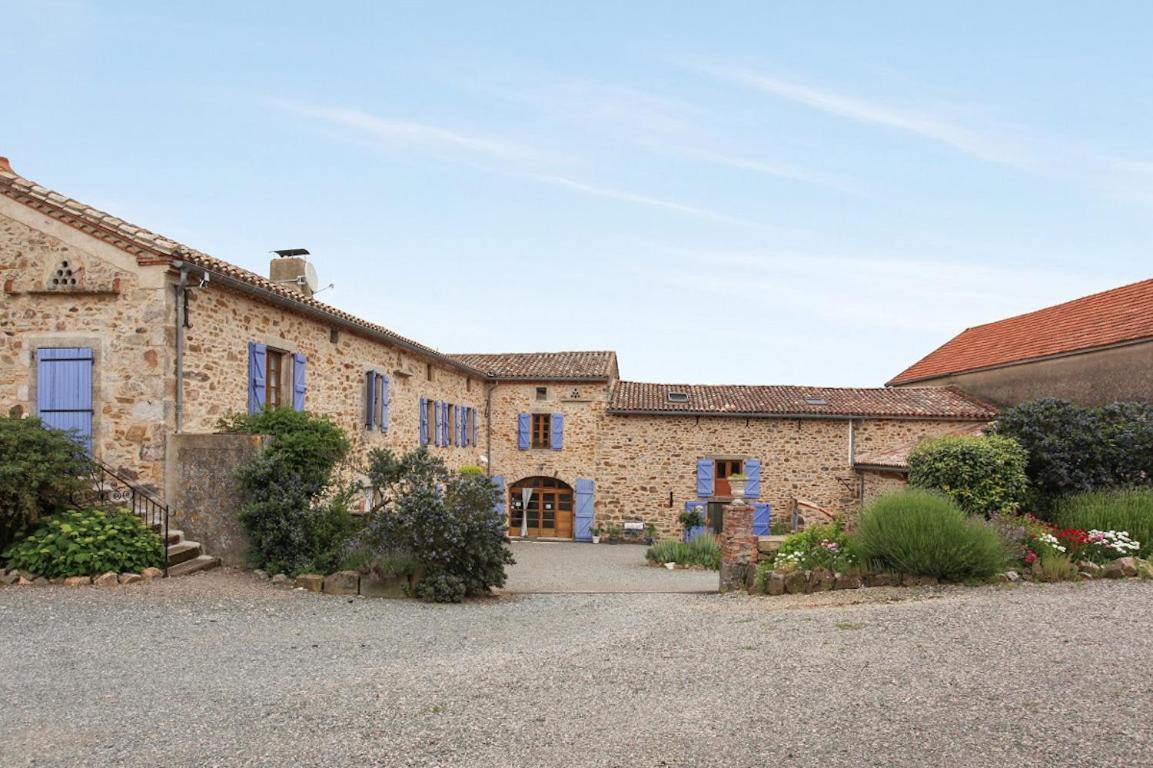 Gîtes&Chambres d'hôtes Peyrecout Laparrouquial Exterior foto