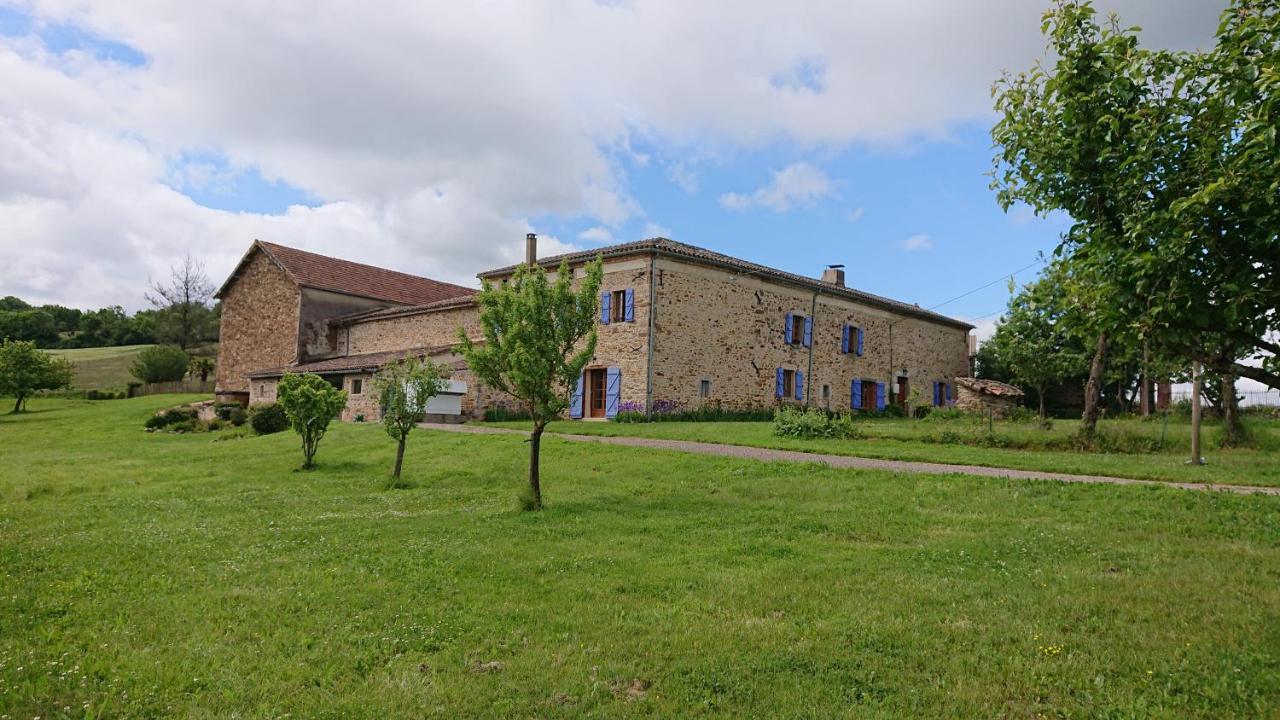 Gîtes&Chambres d'hôtes Peyrecout Laparrouquial Exterior foto