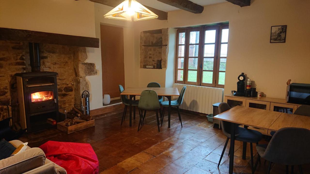 Gîtes&Chambres d'hôtes Peyrecout Laparrouquial Exterior foto