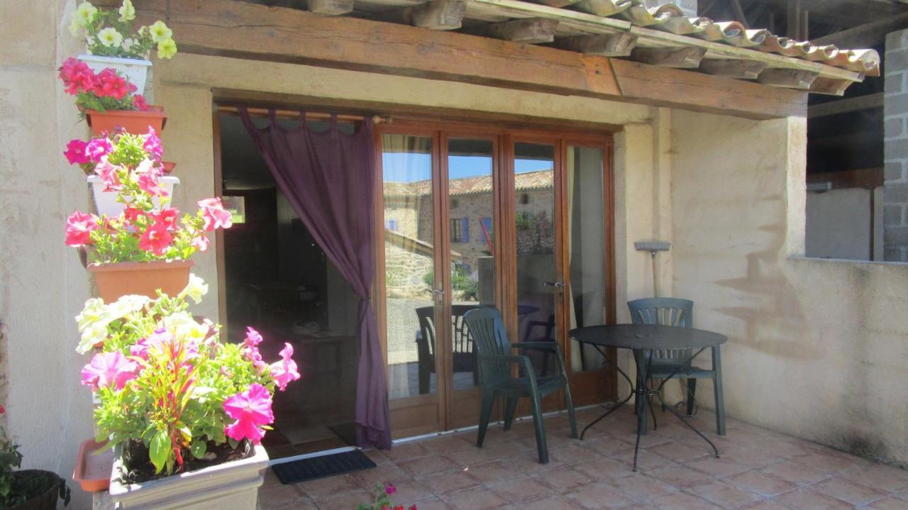 Gîtes&Chambres d'hôtes Peyrecout Laparrouquial Exterior foto