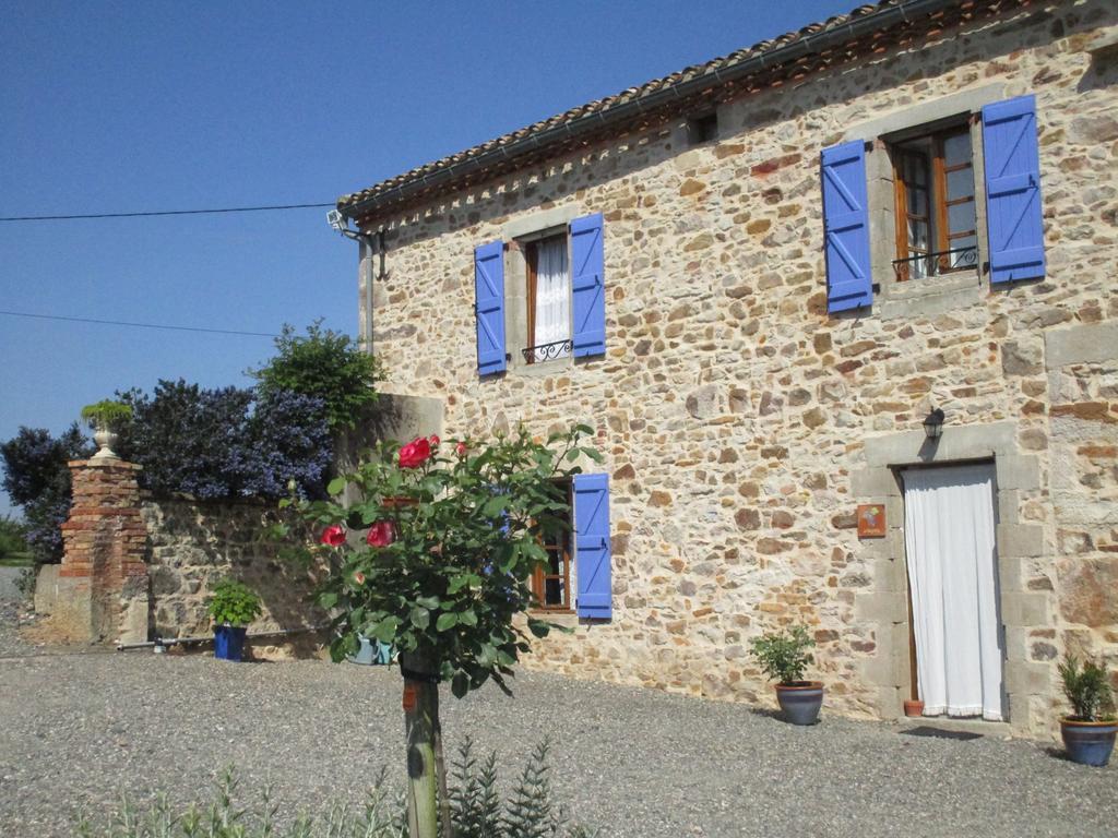 Gîtes&Chambres d'hôtes Peyrecout Laparrouquial Exterior foto