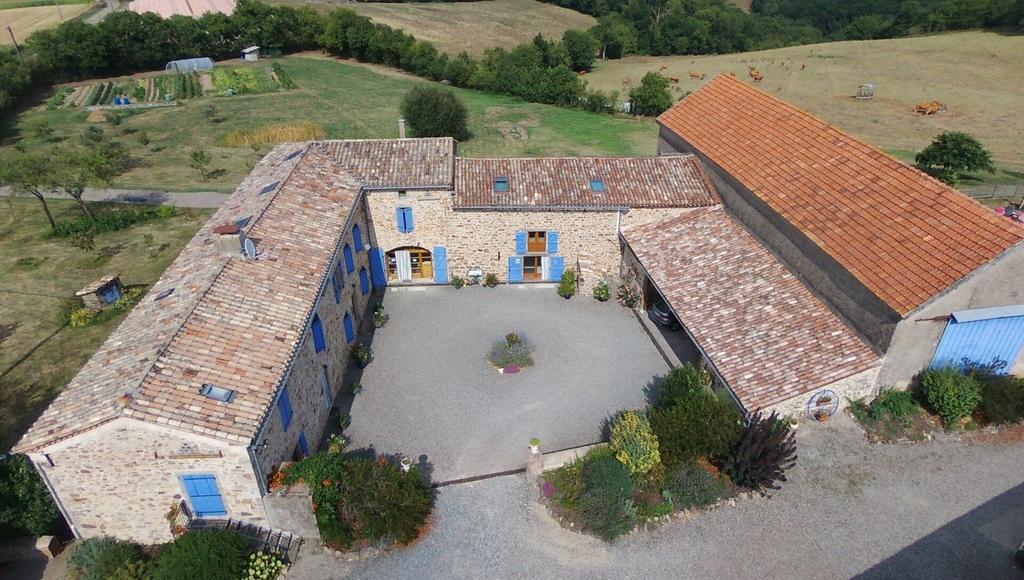 Gîtes&Chambres d'hôtes Peyrecout Laparrouquial Exterior foto